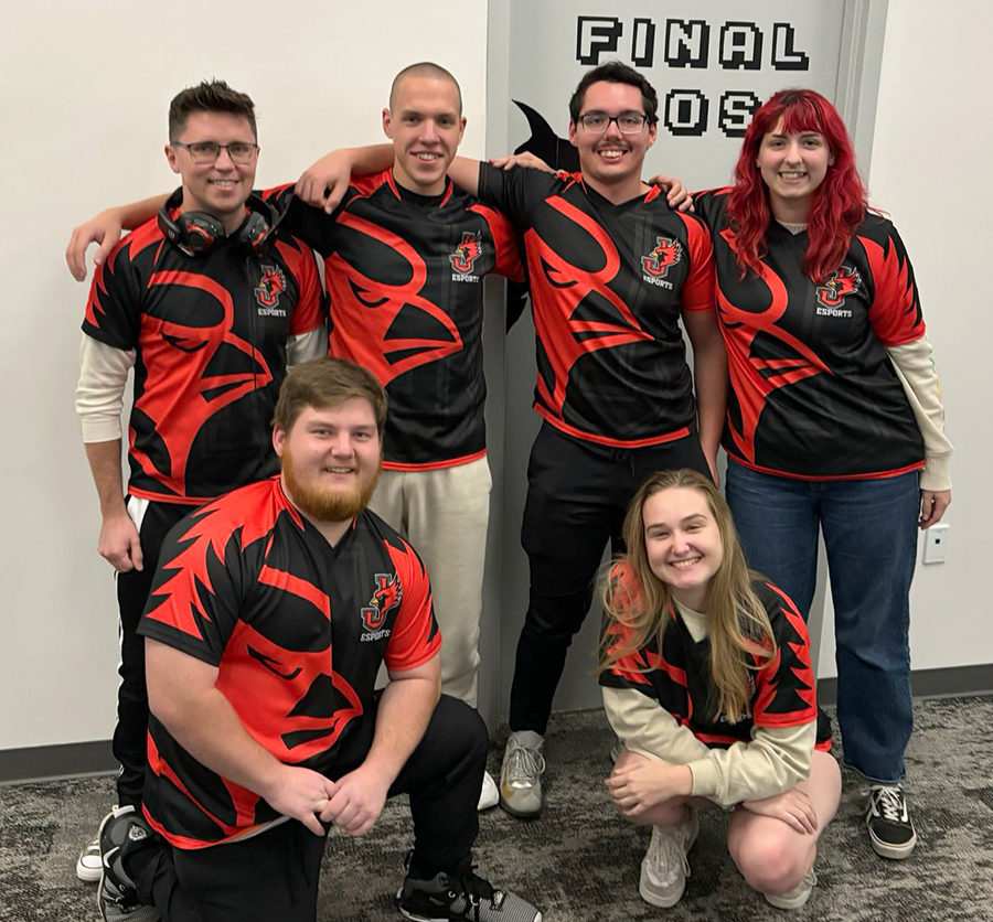 students wearing Jewell esports jerseys